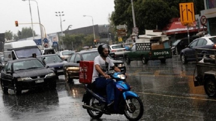 Μεροκάματο ζωής και θανάτου για τους διανομείς - Ένας νεκρός κάθε 50 μέρες