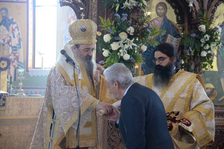 Αγία Μαρίνα Πατρών: Δέκα χρόνια από την ίδρυση της Ενορίας - Τιμήθηκε ο Αν. Καράβολας