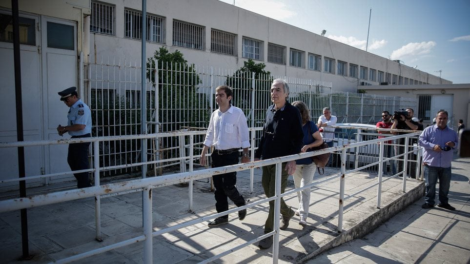 Εξαήμερη άδεια στον Κουφοντίνα