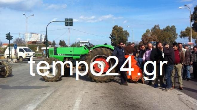 Οι αγρότες της Αχαϊας βγαίνουν σήμερα στα μπλόκα- Σε κόμβο Κουρλαμπά και Σταυροδρόμι