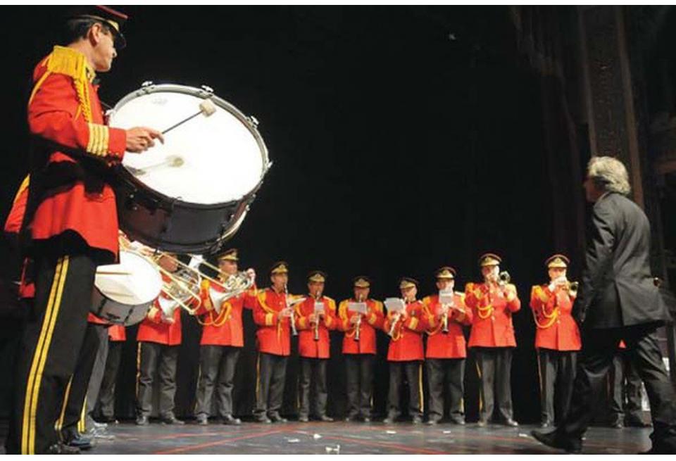 Πάτρα: Σε αναβρασμό ξανά οι μουσικοί της μπάντας- Το δίμηνο έγινε ξαφνικά σκάρτο δεκαπενθήμερο!