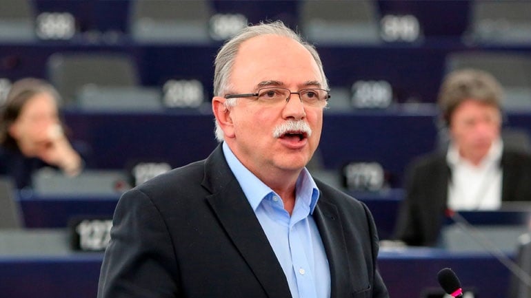 Παπαδημούλης: «Ο Ταγιάνι οφείλει να ανακαλέσει τη δήλωσή του για τον Μουσολίνι ή να παραιτηθεί»