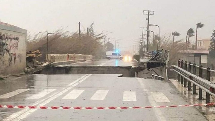 Αστεροσκοπείο: Στην Κρήτη έβρεχε 41 ώρες και "έπεσαν" 15.500 κεραυνοί