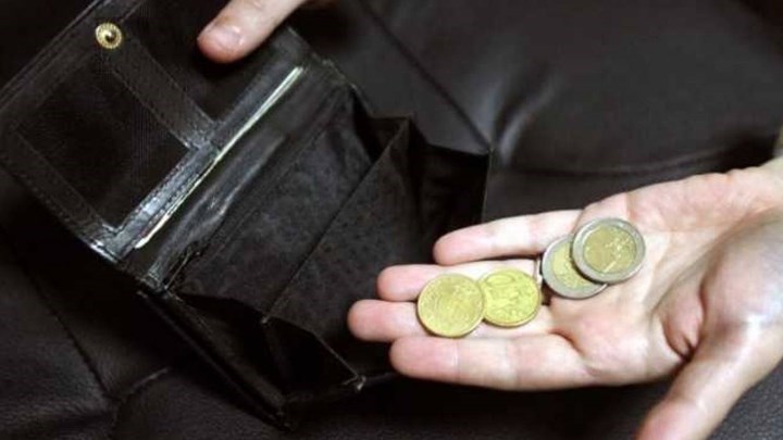 ΓΣΕΒΕΕ: Έρευνα για τα νοικοκυριά - Το μηνιαίο εισόδημα επαρκεί για 19 ημέρες