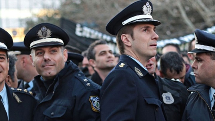 Συγκέντρωση διαμαρτυρίας των Αστυνομικών έξω από το υπουργείο Προστασίας του Πολίτη