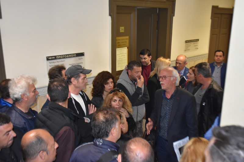 Πάτρα: Στελέχη της Δημοτικής χθες στα Δικαστήρια στο πλευρό των συμβασιούχων
