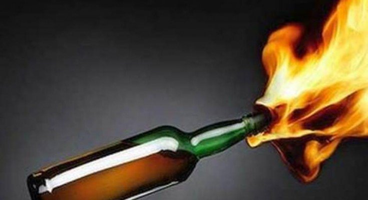 Πάτρα: Δικογραφία κατά αγνώστων για κατασκευή και κατοχή εμπρηστικών μηχανισμών και όπλα