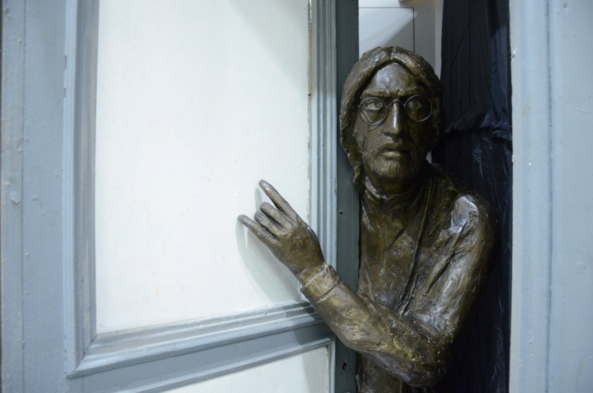 Πάτρα: Ξενάγηση στην αναδρομική έκθεση του Πατρινού γλύπτη Διονύση Γερολυμάτου - ΦΩΤΟ