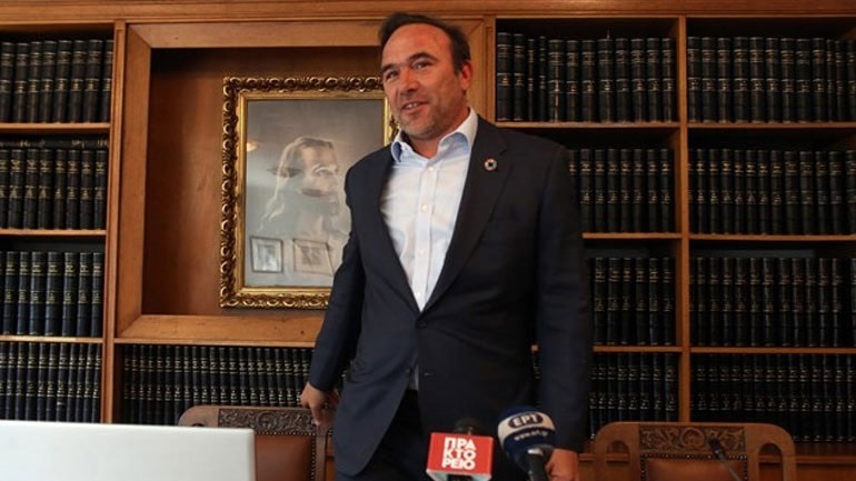 Θύμα κλοπής ο Πέτρος Κόκκαλης