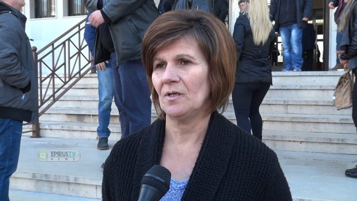 Ιωάννινα: Στο Εφετείο η πολύτεκνη καθαρίστρια με το πλαστό απολυτήριο Δημοτικού - ΒΙΝΤΕΟ