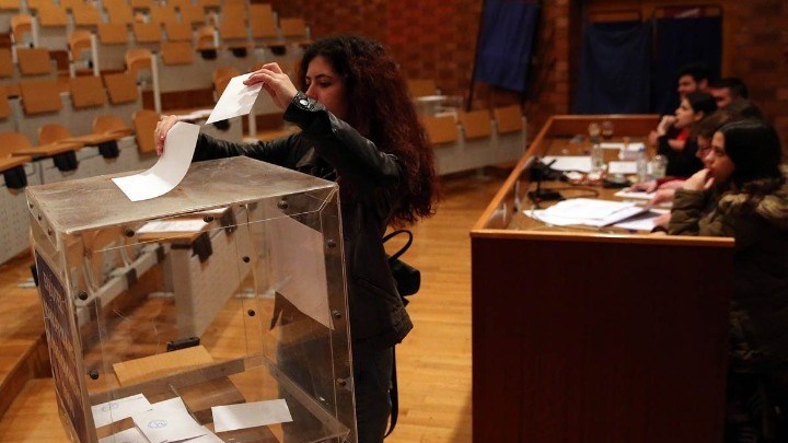 Αναβλήθηκαν οι φοιτητικές εκλογές στο Πάντειο - Διπλή κάλπη στο Οικονομικό