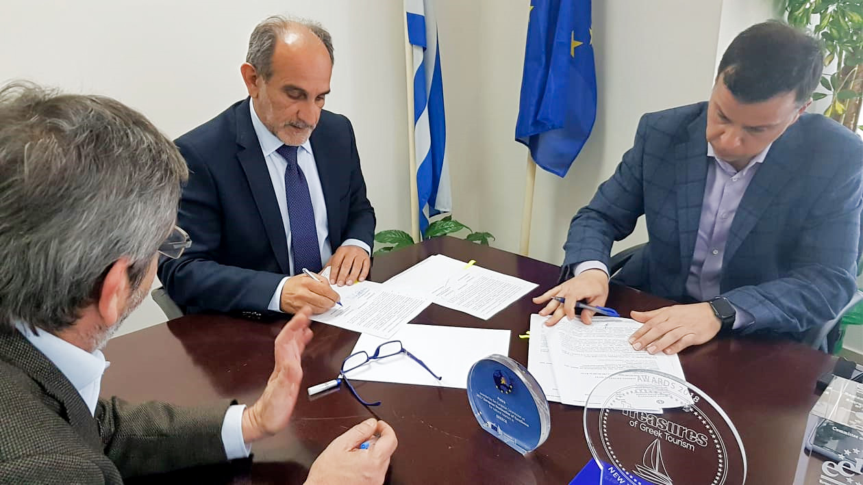 Ξεκινούν τις επόμενες μέρες τα έργα στο δρόμο Κεφαλόβρυσο - Κουβαράς