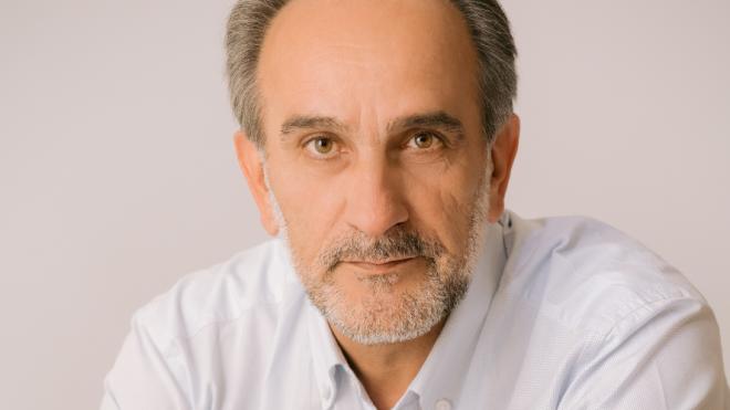 Απόστολος Κατσιφάρας: "Καλή και Λαμπροφόρο Ανάσταση"