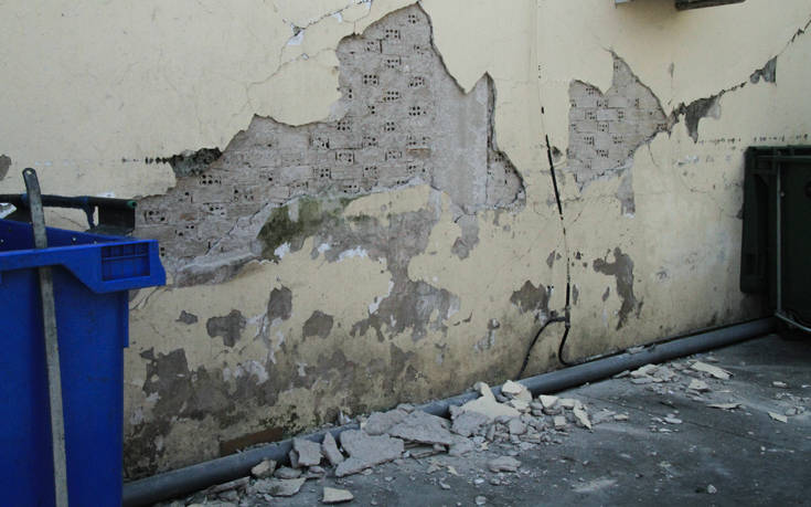 Δήμος Ανδραβίδας Κυλλήνης: Ζητά την κήρυξη σε κατάσταση έκτακτης ανάγκης - Γιατί στήνονται σκηνές - Ζημιές σε σχολεία - Καθησυχαστικός ο Λέκκας