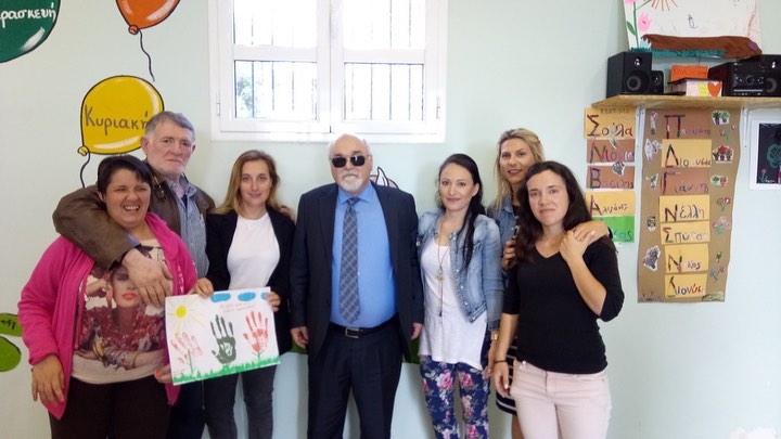 Στη Ζάκυνθο ο υποψήφιος ευρωβουλευτής του ΚΙΝΑλ Ιωάννης Βαρδακαστάνης συνεχίζοντας τις επαφές του με τους πολίτες ΦΩΤΟ