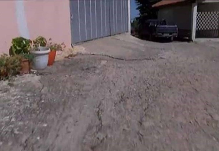 Το τάμα της μητέρας της 8χρονης Αλεξίας - Δε θα κλάψω από τώρα, το παιδί μου ακόμα ζει