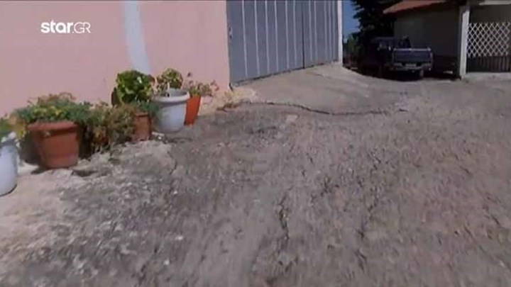 Eντοπίστηκε σφαίρα στο σχολείο της 8χρονης Αλεξίας - Συγκλονίζουν οι γονείς της