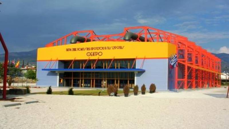 Πάτρα: Επιτέλους ανακαινίζεται το σεισμόπληκτο Εργοστάσιο Τέχνης