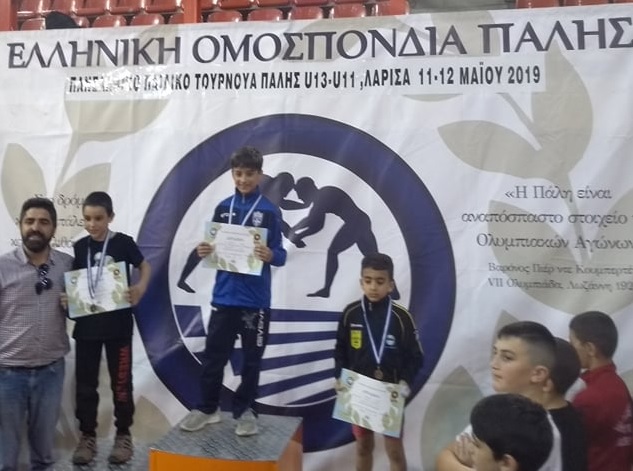 Τα αδελφάκια από την Πάτρα που έκλεψαν τις εντυπώσεις στην ελευθέρα πάλη στη Λάρισα