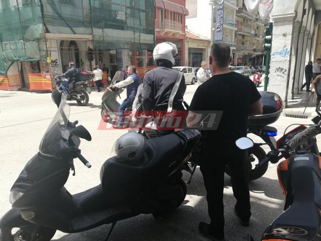 Πάτρα: Δικυκλιστής παρέσυρε πεζή στην Αγίου Νικολάου (ΦΩΤΟ)