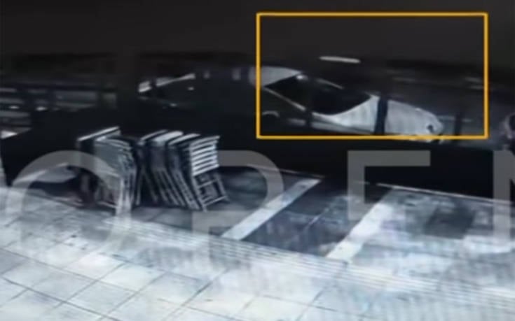 ΒΙΝΤΕΟ ΝΤΟΚΟΥΜΕΝΤΟ: Η στιγμή που ΙΧ χτυπά και εγκαταλείπει την 18χρονη στην Καλλιθέα