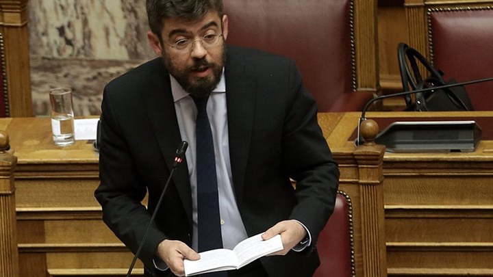 Υποχωρεί ο Καλογήρου μετά τις αντιδράσεις - Φέρνει νομοτεχνική βελτίωση στο άρθρο για τον βιασμό