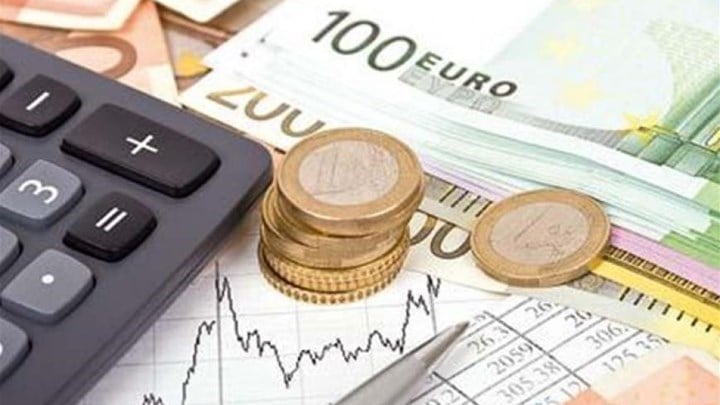 Eurostat: Πανάκριβη η Ελλάδα στις τηλεπικοινωνίες και το φαγητό