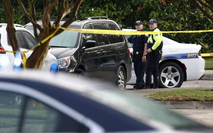 Της έταξαν 9 εκ. δολάρια στο διαδίκτυο και οργάνωσε τον φόνο της φίλης της