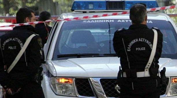 Συλλήψεις για πλαστογραφία, ναρκωτικά και όπλα στην Αιτωλοακαρνανία