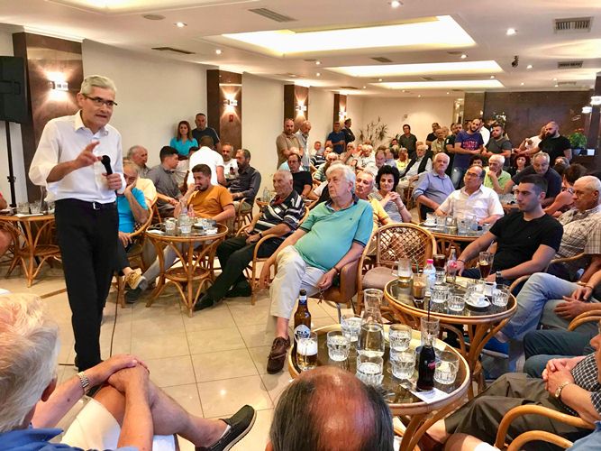 Πλήθος κόσμου στη συγκέντρωση του Άγγελου Τσιγκρή στην Ακράτα - ΦΩΤΟ