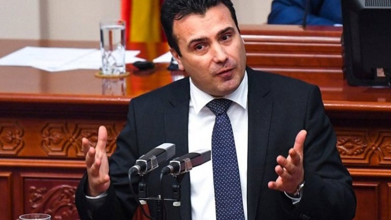 Ο Ζάεφ έπεσε θύμα Ρώσων φαρσέρ και... εκτέθηκε - Την παραίτησή του ζητάει η αντιπολίτευση