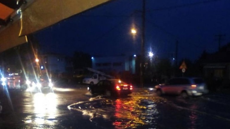 Ημαθία: Ζημιές από τη χαλαζόπτωση και την καταρρακτώδη βροχή