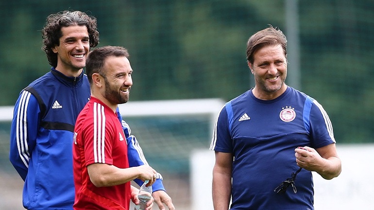 Μαρτίνς: «O Βαλμπουενά είναι έτοιμος να παίξει στη θέση του Φορτούνη»