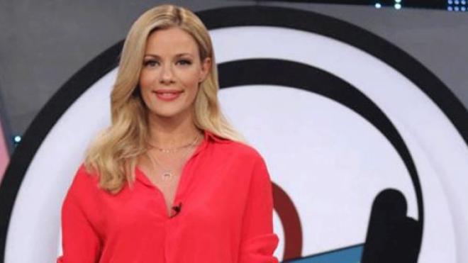Διπλό "χτύπημα" από τη Ζέτα Μακρυπούλια τη νέα τηλεοπτική χρονιά