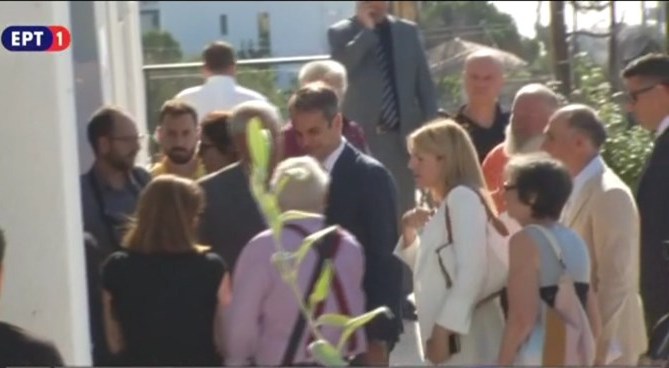 Στο Μάτι ο Κυριάκος Μητσοτάκης - ΒΙΝΤΕΟ