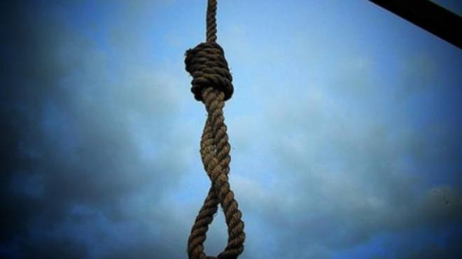 Βρέθηκε απαγχονισμένος σε χωράφι από τις κόρες του