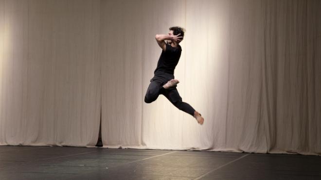 Χάρης Γκέκας: Ο φημισμένος χορευτής στο Διεθνές Φεστιβάλ Πάτρας