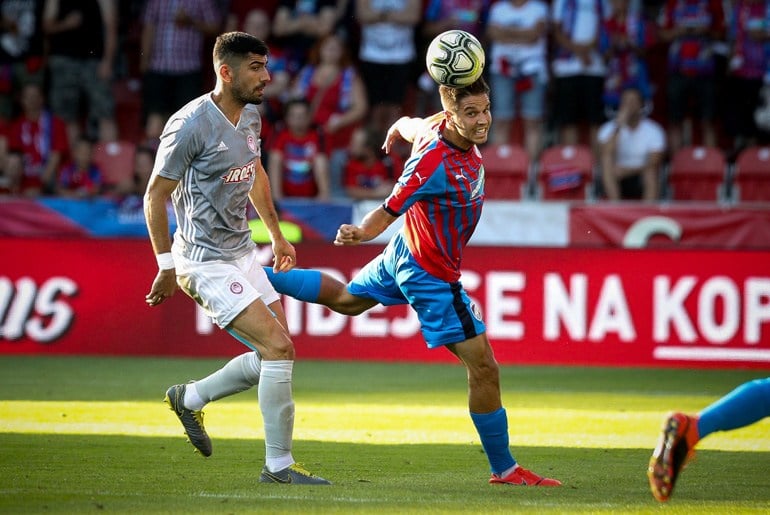 Ισόπαλος στην Τσεχία ο Ολυμπιακός, 0-0 με την Βικτόρια Πλζεν