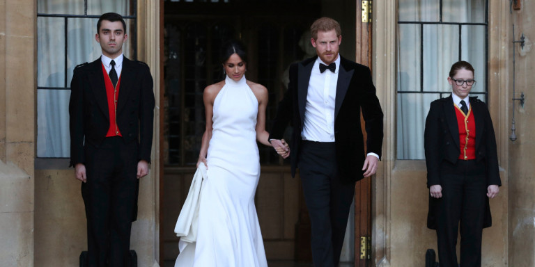 Το γαμήλιο φόρεμα Stella McCartney της Μέγκαν Μαρκλ κυκλοφορεί σε οικονομική εκδοχή!