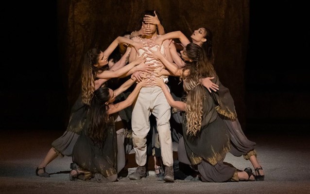Επίδαυρος: Θερμό χειροκρότημα για την «Ορέστεια»