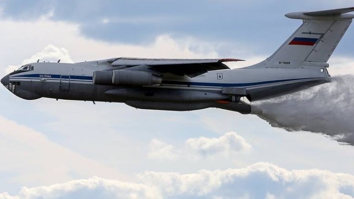 Στρατός και πυροσβεστικά αεροσκάφη στην μάχη των πυρκαγιών στην Σιβηρία