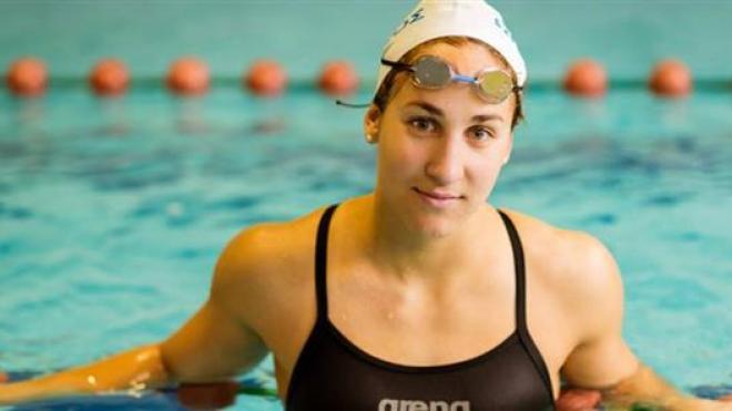 Πανελλήνιο κολύμβησης: Ακόμη ένα ΧΡΥΣΟ για την Πατρινή πρωταθλήτρια Νόρα Δράκου