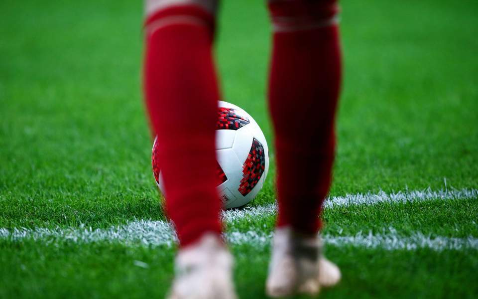 «Oχι» των πέντε ΠΑΕ στη μείωση της ΕΡΤ