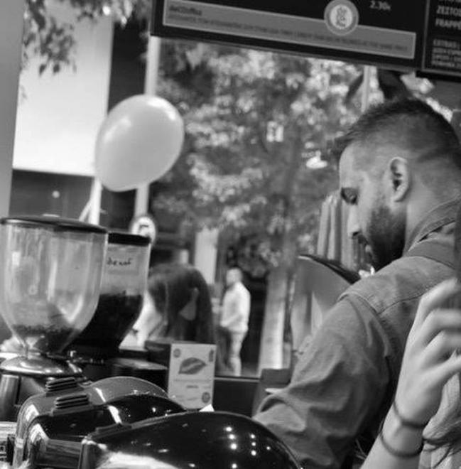 ΑΝΕΙΠΩΤΗ ΤΡΑΓΩΔΙΑ: Το Σάββατο η κηδεία του 30χρονου Λευτέρη - Τα αίτια της τραγωδίας εξετάζει η πυροσβεστική