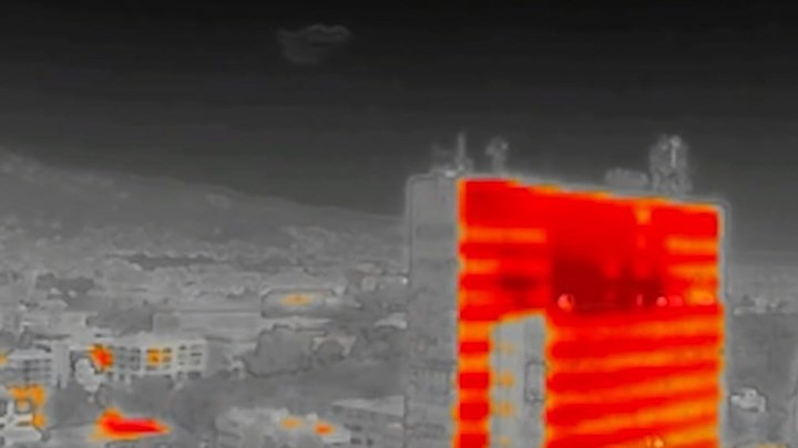 Τα "πυρακτωμένα" κτίρια της Αθήνας σε ΒΙΝΤΕΟ από θερμική κάμερα