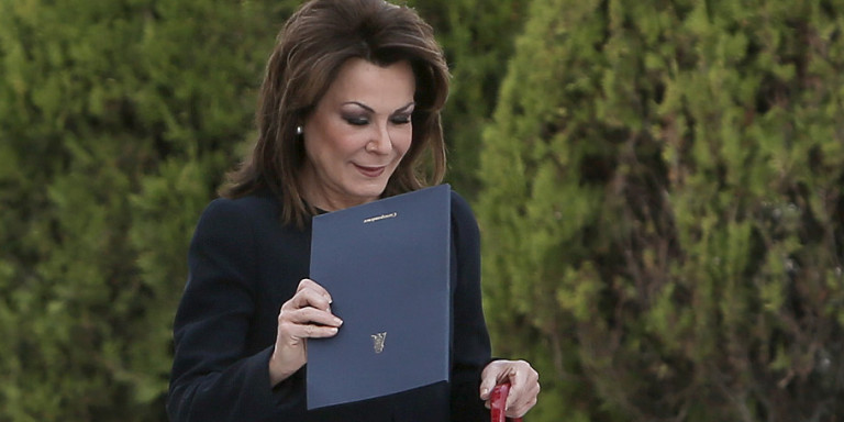 Χωρίς μισθό η Γιάννα και τα μέλη της επιτροπής «2021» -Η Βουλή θα παίρνει τις αποφάσεις