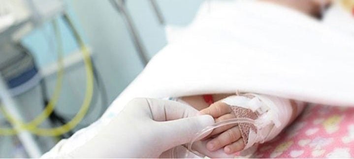 Αισιόδοξα μηνύματα για το 17 μηνών αγοράκι που νοσηλεύεται στη ΜΕΘ Παίδων του Ρίου