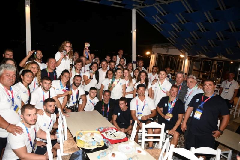 Στα μέλη της ελληνικής αποστολής ο Λευτέρης Αυγενάκης