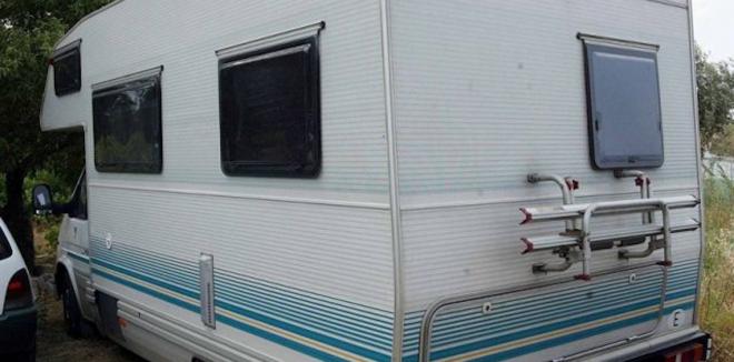 Δυτική Αχαΐα: Άγνωστοι διέρρηξαν τροχόσπιτο σε γνωστή παραλία