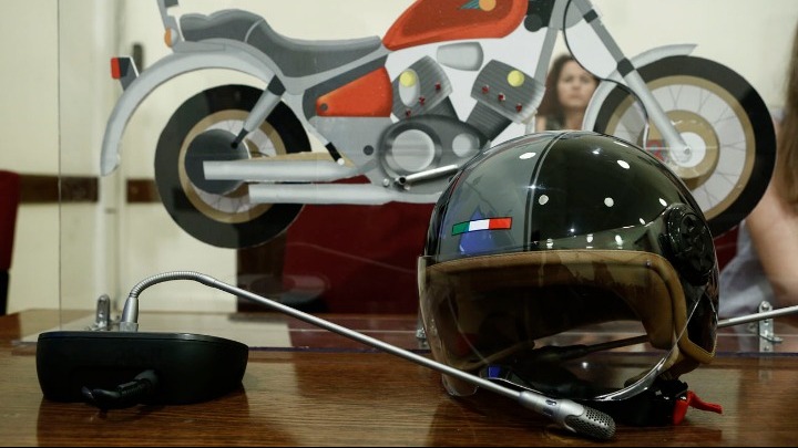 Μειώνεται ο ΦΠΑ στα κράνη μοτοσυκλετιστών